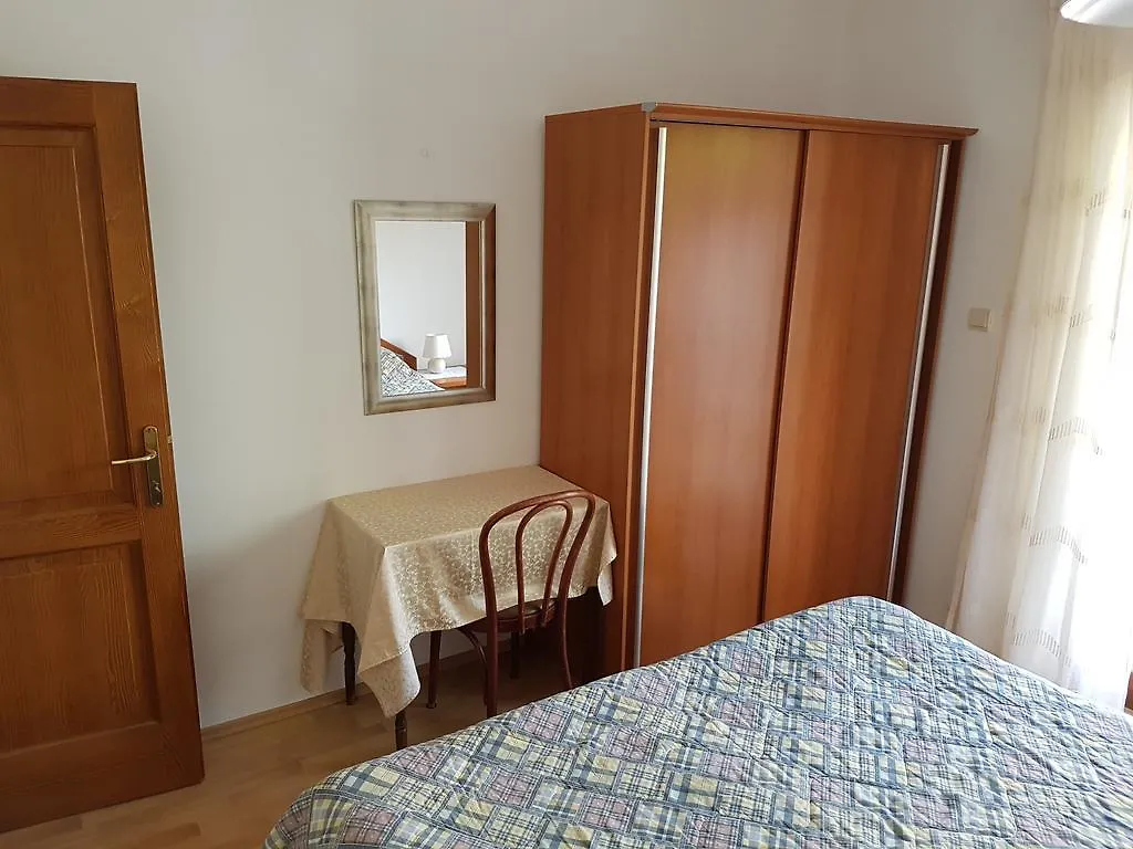 Apartments R روفينج كرواتيا